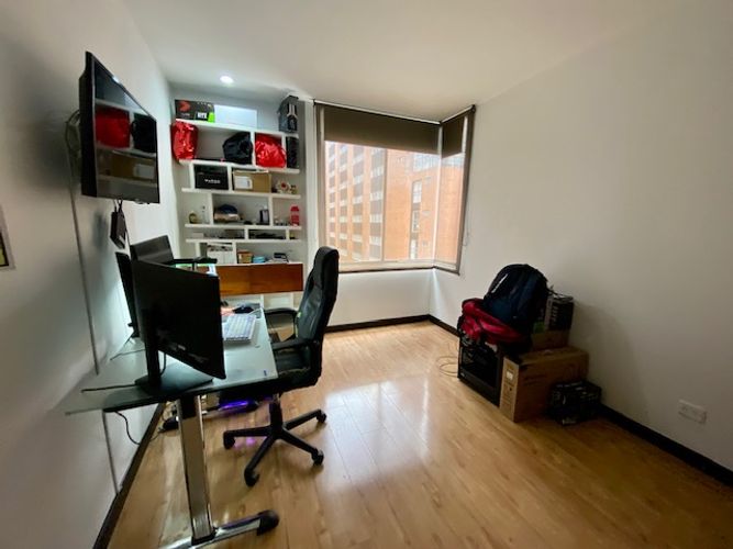 Apartamento de 3 alcobas en venta en Cedritos, Bogotá, 120 m² · foto 12 de 20