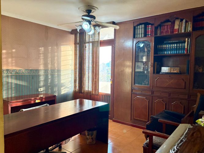 Apartamento de 3 alcobas en venta en Versalles, Cali, 237 m² · foto 3 de 9