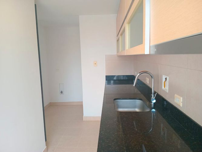 Apartamento de 3 alcobas en arriendo en El Poblado, Medellín, 120 m² · foto 4 de 20