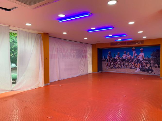 Local en arriendo en El Poblado, Medellín, 240 m² · foto 4 de 9