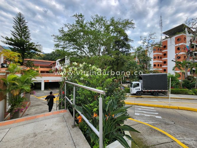 Casa de 15 alcobas en venta en Cabecera Del Llano, Bucaramanga, 441 m² · foto 24 de 24