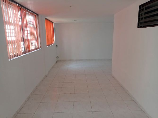 Local en arriendo en Belén, Medellín, 300 m² · foto 12 de 20
