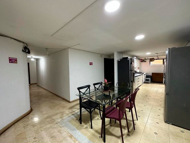 Local en venta en Patio Bonito, Medellín, 240 m² · foto 4 de 15