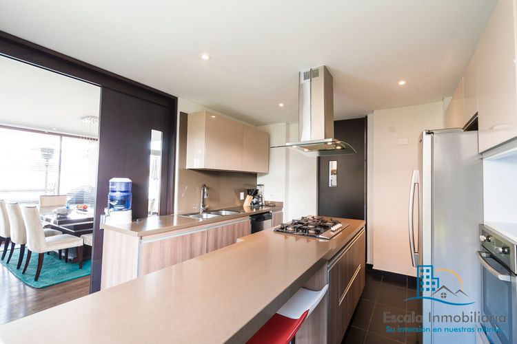 Casa de 3 alcobas en venta en Pueblo Viejo, Cota, 223 m² · foto 9 de 24