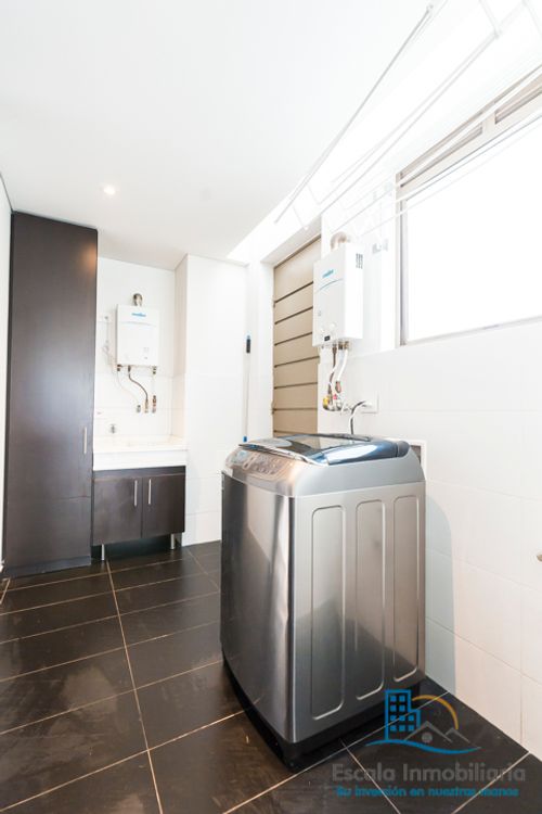 Casa de 3 alcobas en venta en Pueblo Viejo, Cota, 223 m² · foto 14 de 24