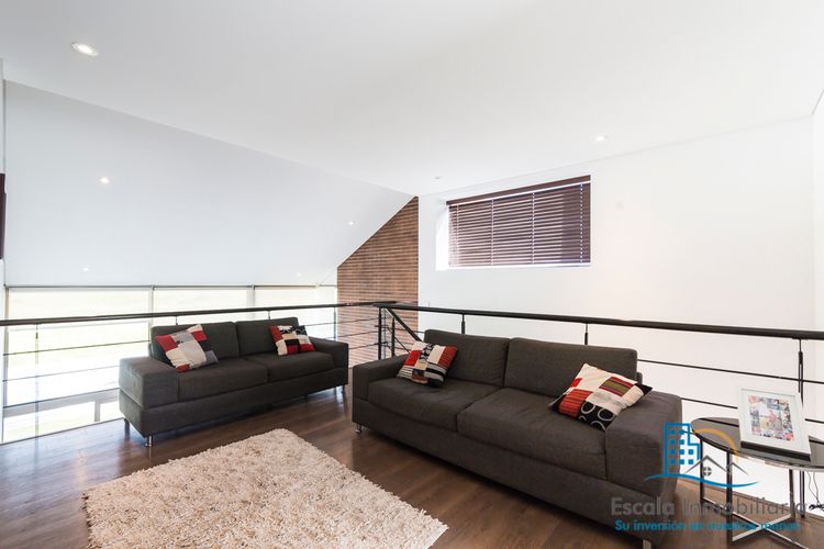 Casa de 3 alcobas en venta en Pueblo Viejo, Cota, 223 m² · foto 17 de 24