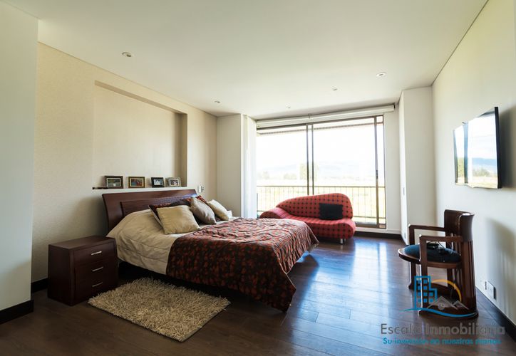 Casa de 3 alcobas en venta en Pueblo Viejo, Cota, 223 m² · foto 24 de 24
