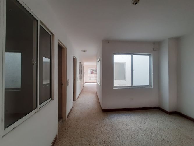 Casa de 4 alcobas en venta en San Jose Obrero, Bello, 89 m² · foto 6 de 17