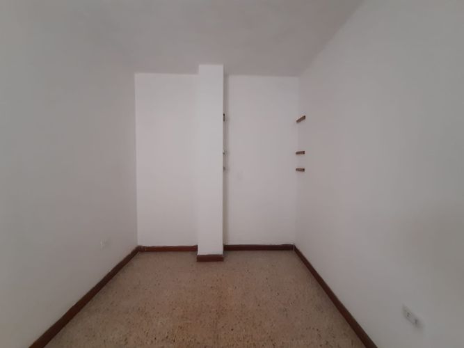 Casa de 4 alcobas en venta en San Jose Obrero, Bello, 89 m² · foto 10 de 17