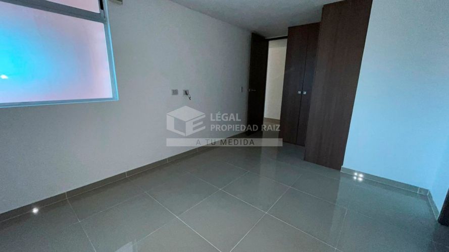 Apartaestudio en venta en Aves Maria, Sabaneta, 85 m² · foto 2 de 13