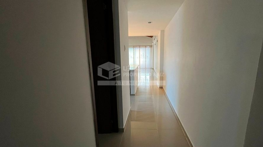 Apartaestudio en venta en Aves Maria, Sabaneta, 85 m² · foto 9 de 13