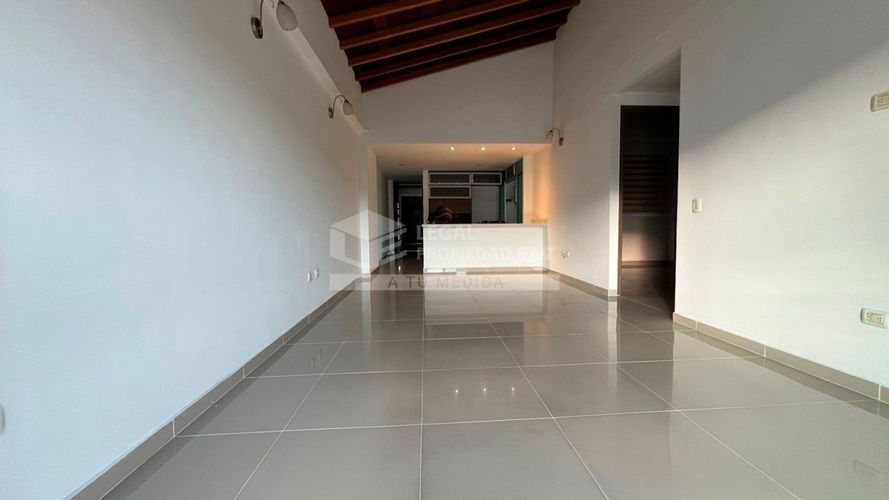 Apartaestudio en venta en Aves Maria, Sabaneta, 85 m² · foto 11 de 13