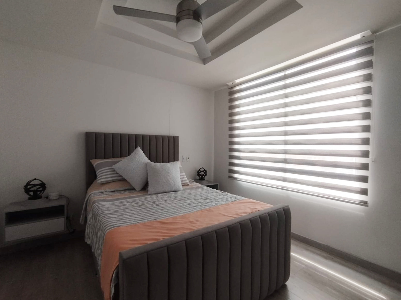 Apartamento en arriendo en El Poblado, Medellín · foto 6 de 16