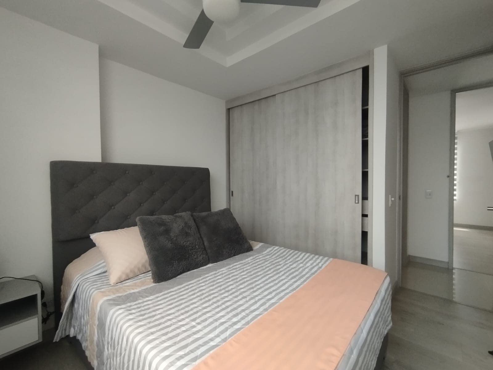 Apartamento en arriendo en El Poblado, Medellín · foto 7 de 16