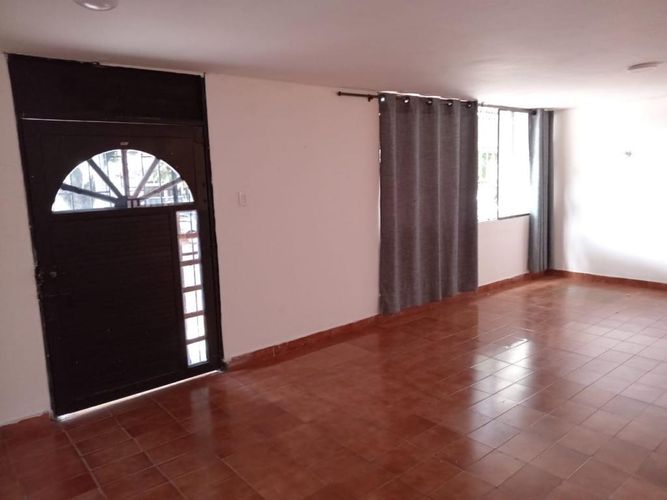 Casa de 5 alcobas en venta en La Flora, Cali, 301 m² · foto 24 de 24