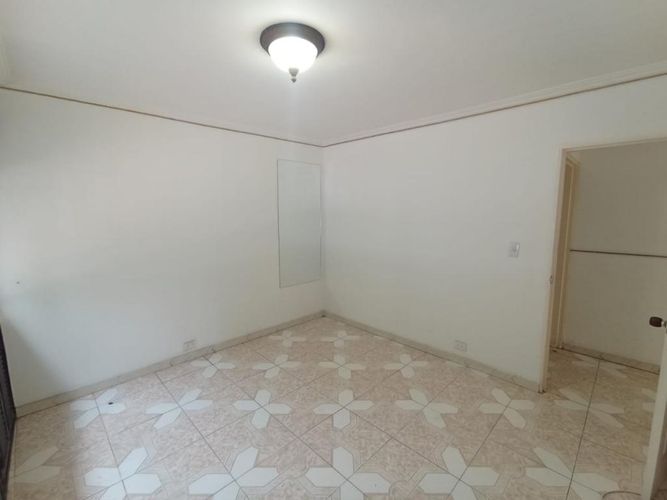 Apartamento de 2 alcobas en venta en Santa Monica, Cali, 72 m² · foto 5 de 13