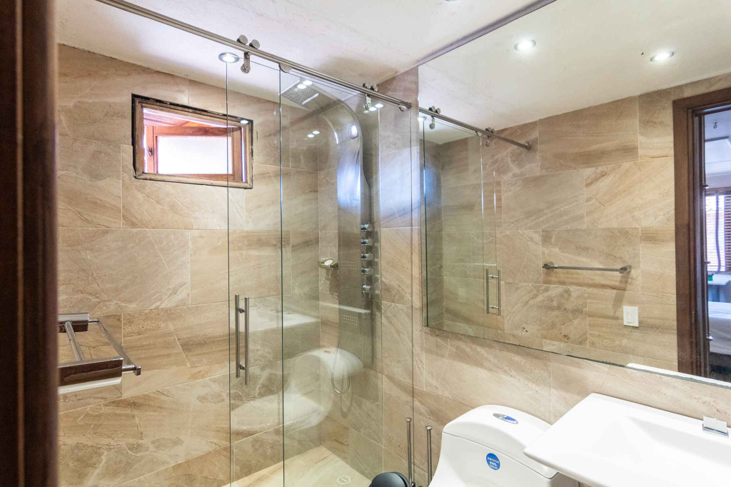Casa en venta en San Jose De Bavaria, Bogotá · foto 13 de 24
