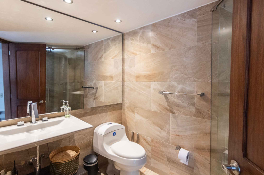 Casa en venta en San Jose De Bavaria, Bogotá · foto 18 de 24