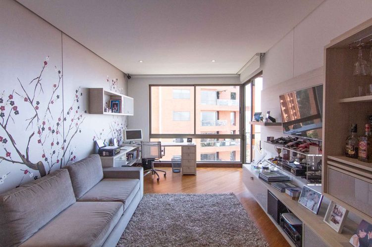 Apartamento de 3 alcobas en venta en Santa Barbara Alta, Bogotá, 326 m² · foto 5 de 24