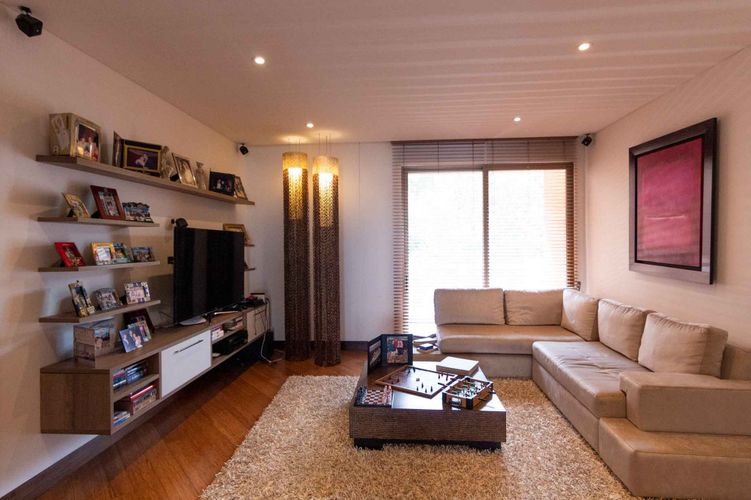 Apartamento de 3 alcobas en venta en Santa Barbara Alta, Bogotá, 326 m² · foto 13 de 24