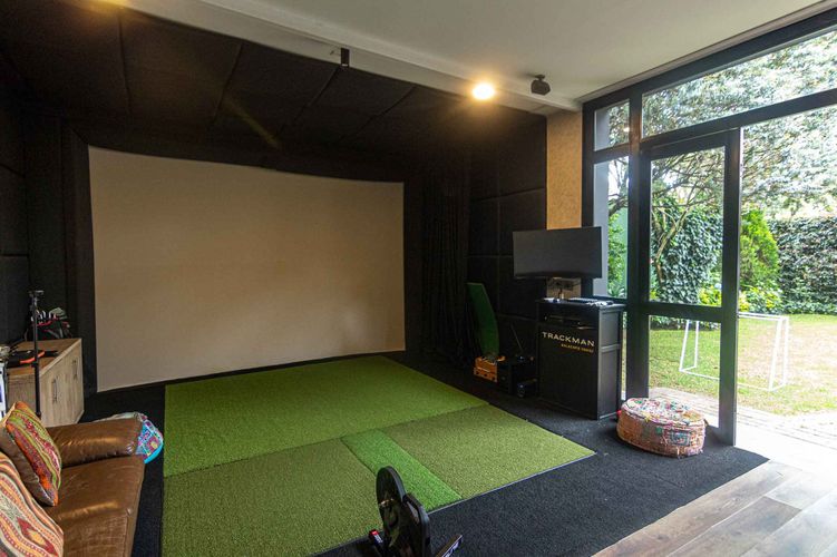 Casa de 5 alcobas en venta en San Jose De Bavaria, Bogotá, 600 m² · foto 8 de 24