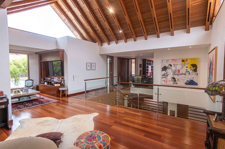 Casa de 5 alcobas en venta en San Jose De Bavaria, Bogotá, 600 m² · foto 16 de 24