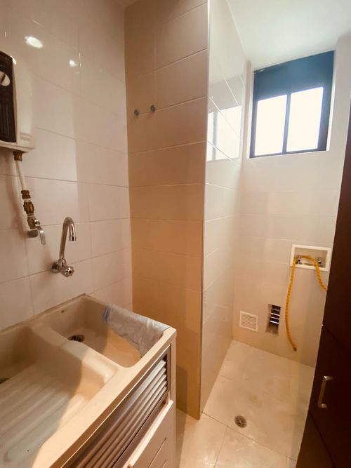 Apartamento de 2 alcobas en venta en Chico Norte, Bogotá, 90 m² · foto 2 de 22