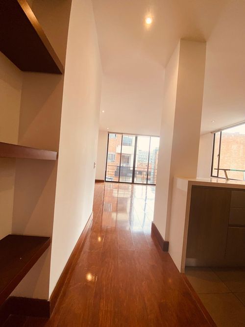 Apartamento de 2 alcobas en venta en Chico Norte, Bogotá, 90 m² · foto 6 de 22