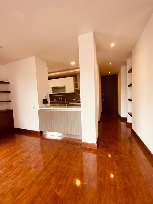 Apartamento de 2 alcobas en venta en Chico Norte, Bogotá, 90 m² · foto 12 de 22