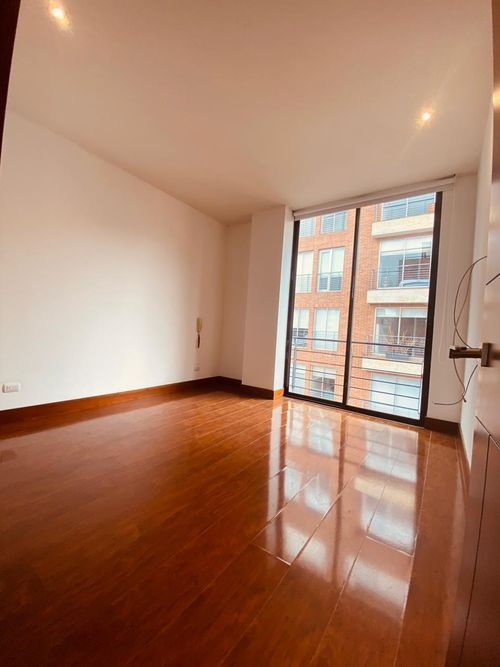 Apartamento de 2 alcobas en venta en Chico Norte, Bogotá, 90 m² · foto 17 de 22