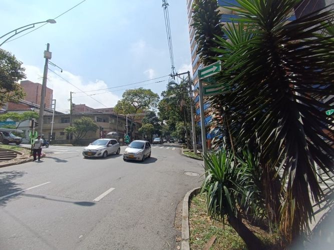 Local en arriendo en Boston, Medellín, 25 m² · foto 4 de 20