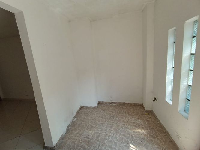 Local en arriendo en Boston, Medellín, 25 m² · foto 11 de 20