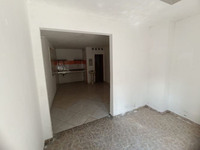 Local en arriendo en Boston, Medellín, 25 m² · foto 16 de 20