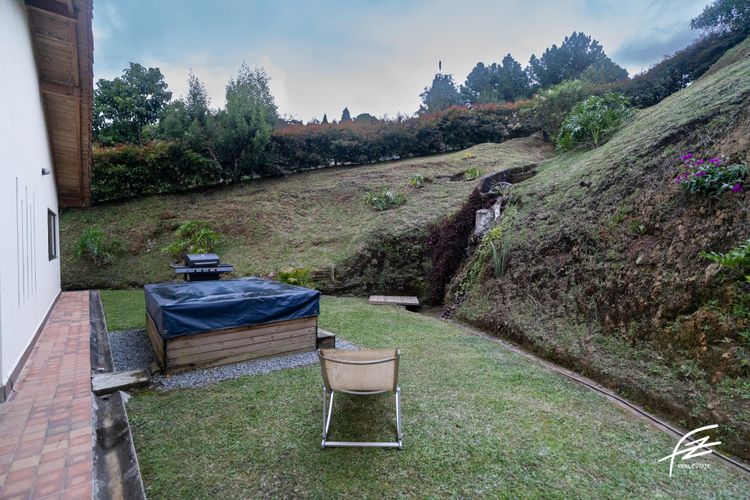 Casa de 4 alcobas en venta en Pantanillo, El Retiro, 360 m² · foto 14 de 15