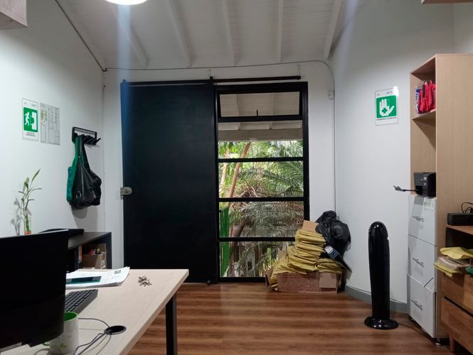 Local en arriendo en Laureles, Medellín, 310 m² · foto 10 de 16
