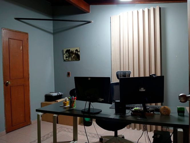Local en arriendo en Laureles, Medellín, 310 m² · foto 11 de 16