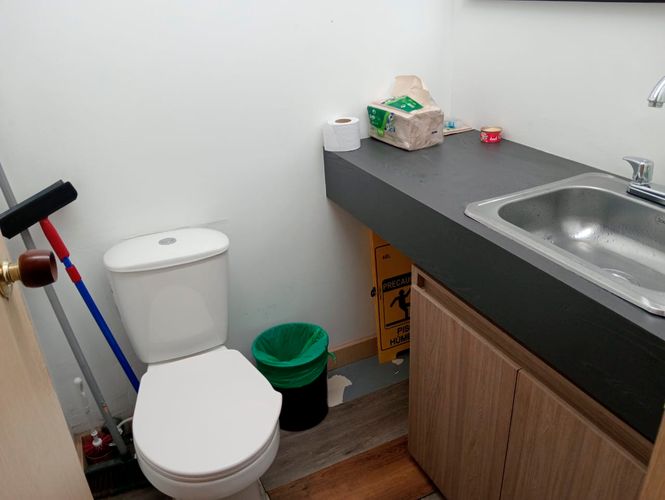 Local en arriendo en Laureles, Medellín, 310 m² · foto 15 de 16