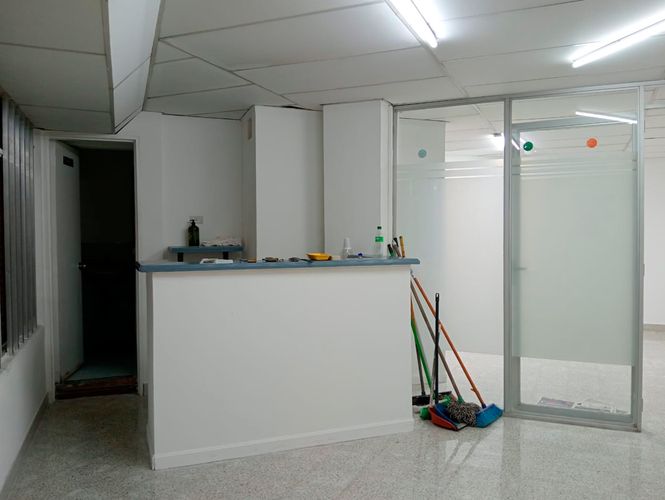 Local en arriendo en Laureles, Medellín, 48 m² · foto 4 de 11