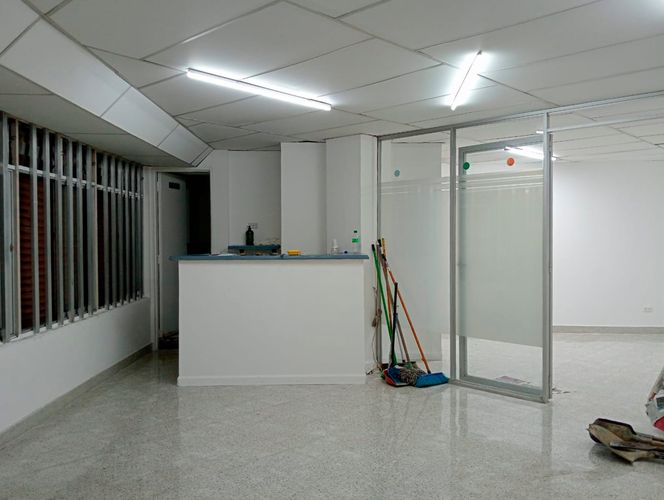 Local en arriendo en Laureles, Medellín, 48 m² · foto 5 de 11