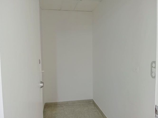 Local en arriendo en Laureles, Medellín, 48 m² · foto 7 de 11