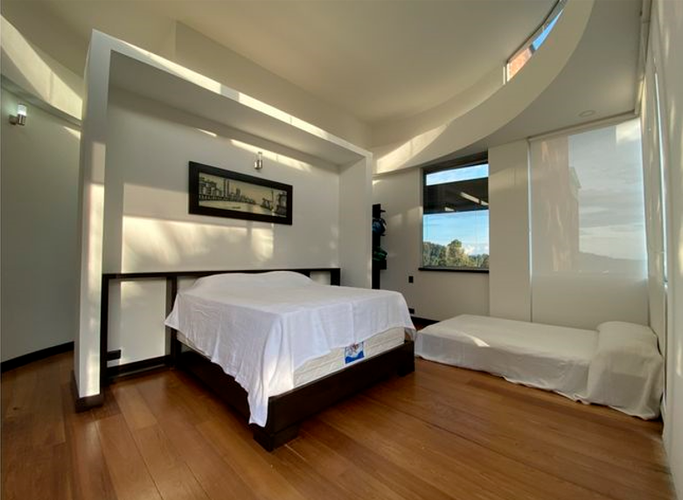 Casa de 6 alcobas en arriendo en El Retiro, 370 m² · foto 12 de 20