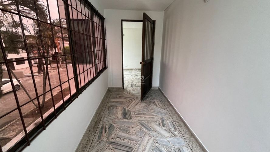 Casa de 5 alcobas en venta en Las Mercedes, Palmira, 319 m² · foto 8 de 24