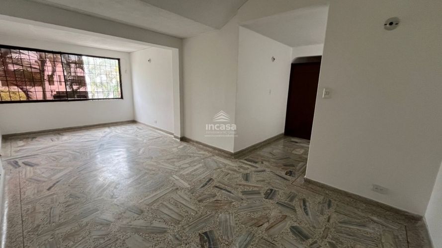 Casa de 5 alcobas en venta en Las Mercedes, Palmira, 319 m² · foto 5 de 24