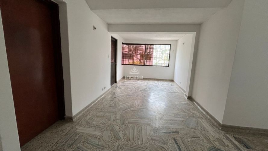Casa de 5 alcobas en venta en Las Mercedes, Palmira, 319 m² · foto 14 de 24