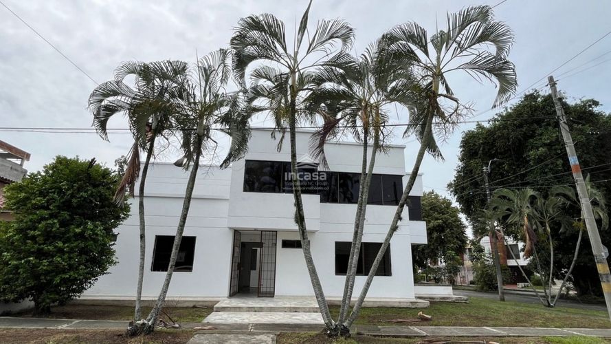 Casa de 5 alcobas en venta en Las Mercedes, Palmira, 319 m² · foto 2 de 24