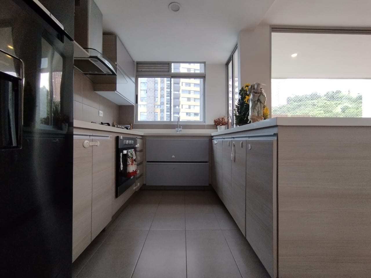 Apartamento en venta en El Poblado, Medellín · foto 9 de 19