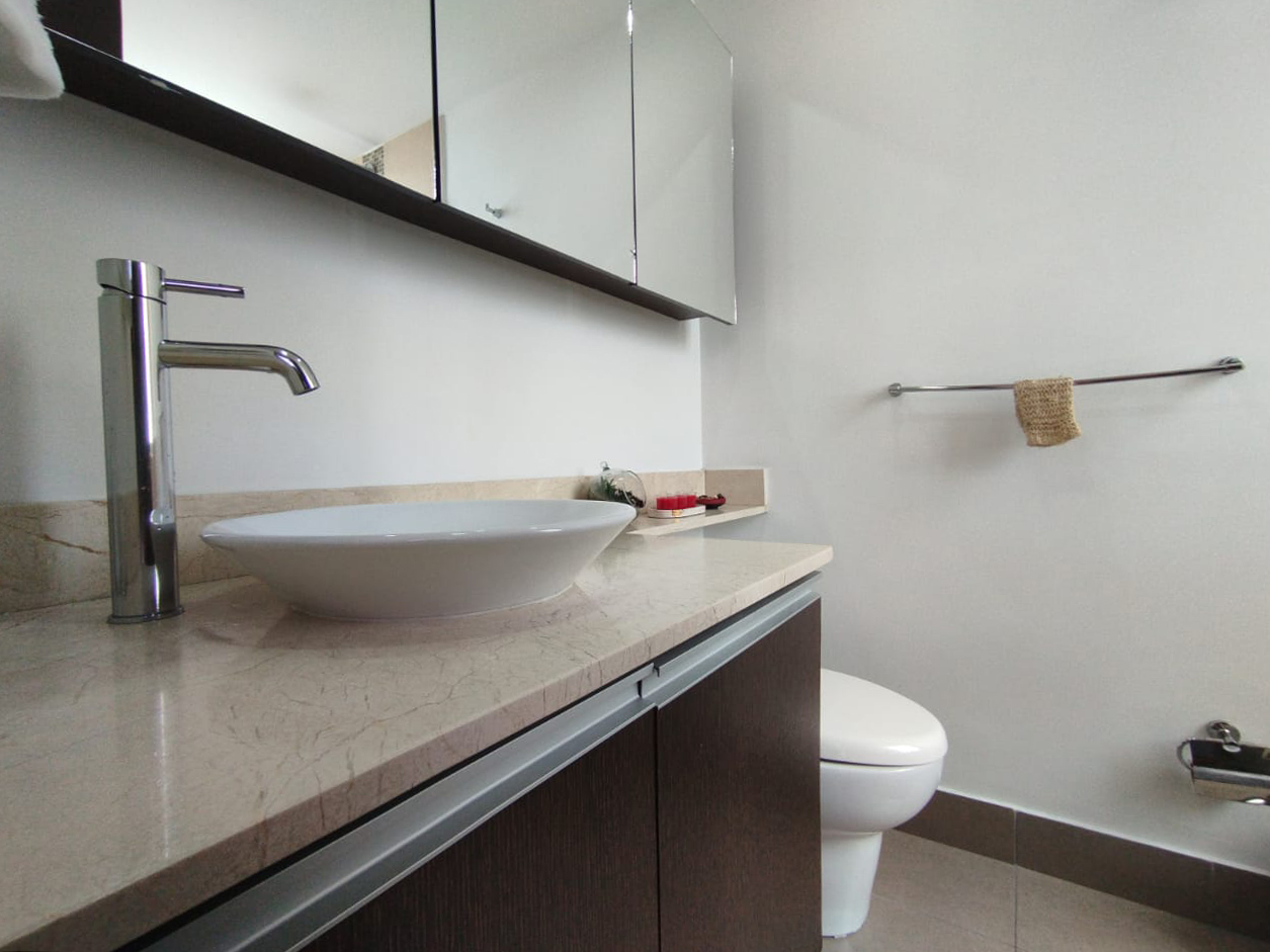 Apartamento en venta en El Poblado, Medellín · foto 17 de 19