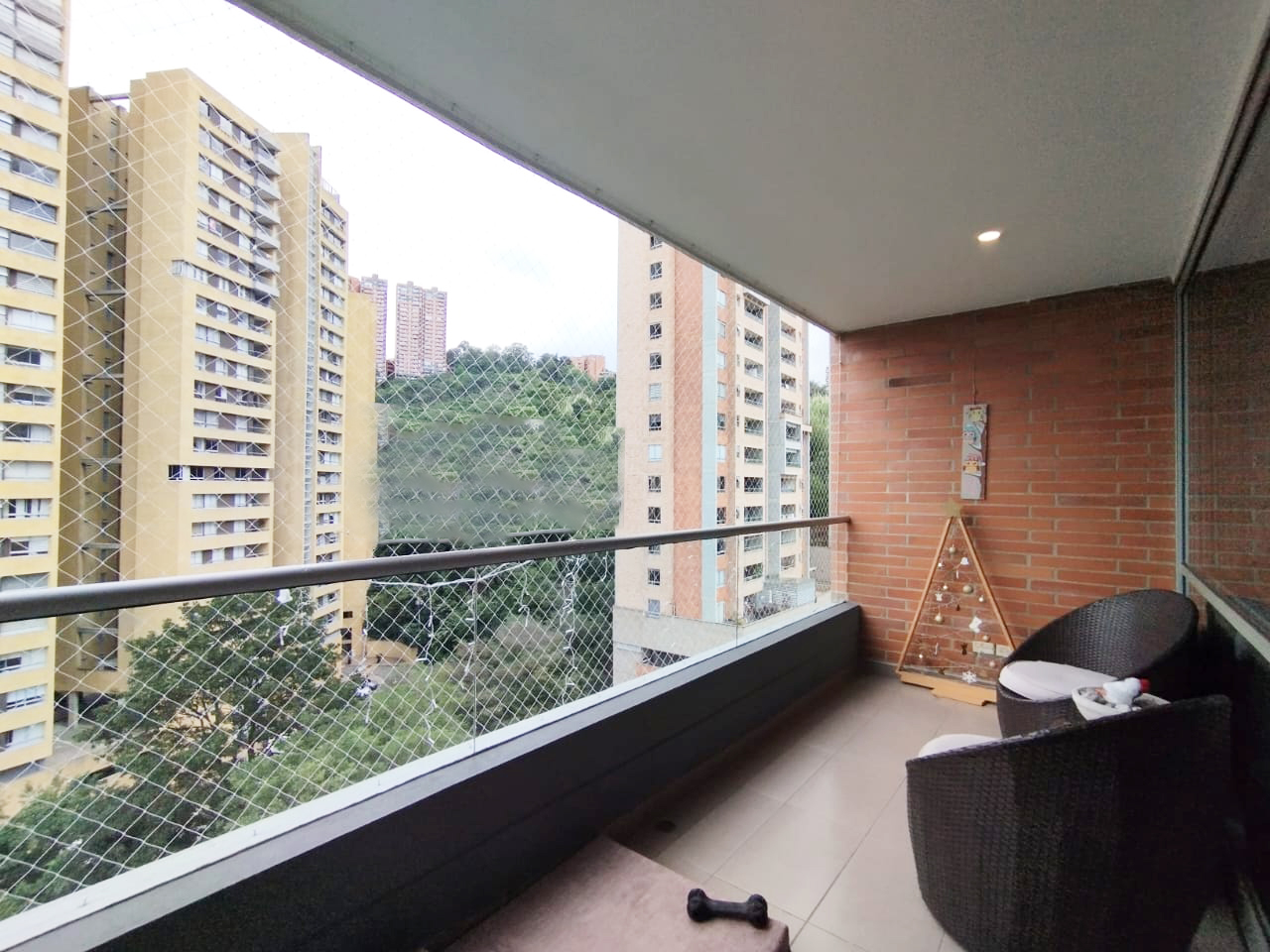 Apartamento en venta en El Poblado, Medellín · foto 19 de 19