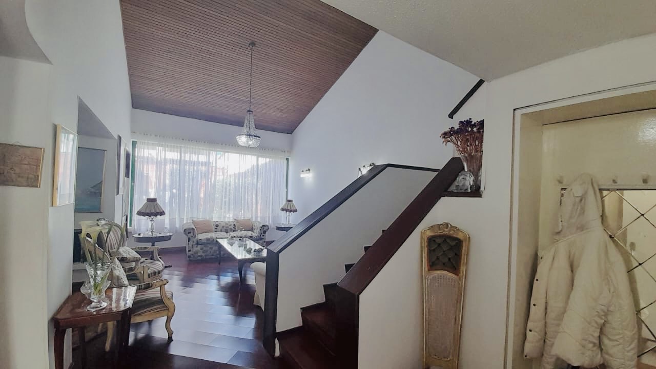 Casa en venta en Las Villas, Bogotá · foto 9 de 24