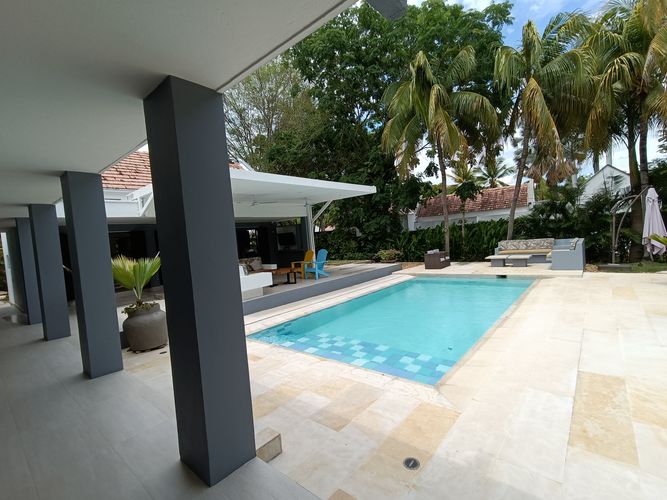 Casa de 4 alcobas en venta en Ricaurte, 221 m² · foto 3 de 23